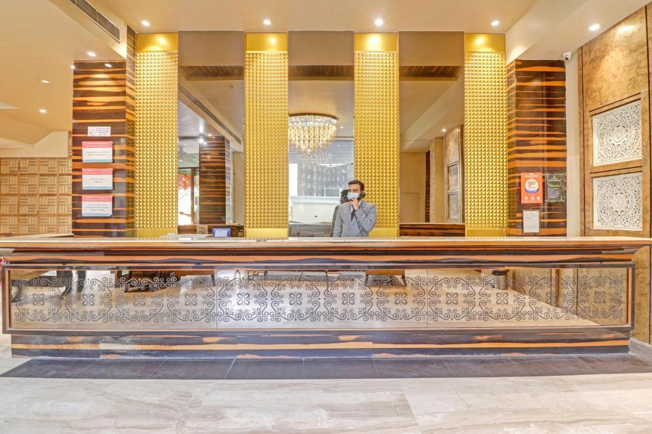 Oyo Townhouse 934 L'Elegant Hotel & Banquetby Ace Manor Ghaziabad Eksteriør bilde