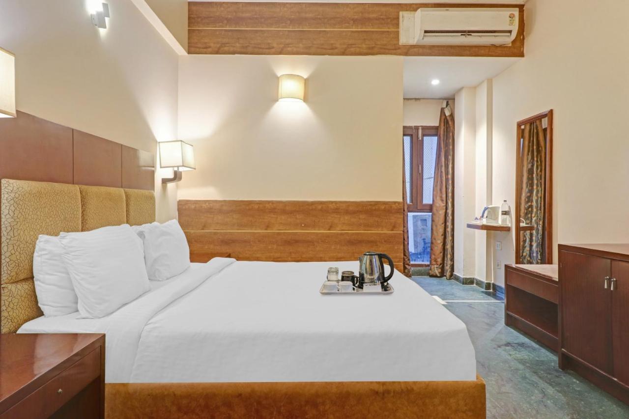 Oyo Townhouse 934 L'Elegant Hotel & Banquetby Ace Manor Ghaziabad Eksteriør bilde